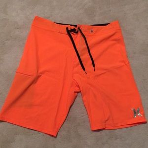 Men’s Hurley Phantom Board Shorts Size 33